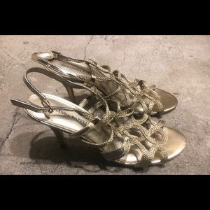 Women Adriana Papell Boutique Shoes size 9M